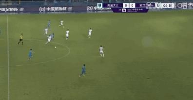 韩国三级在泳池里做