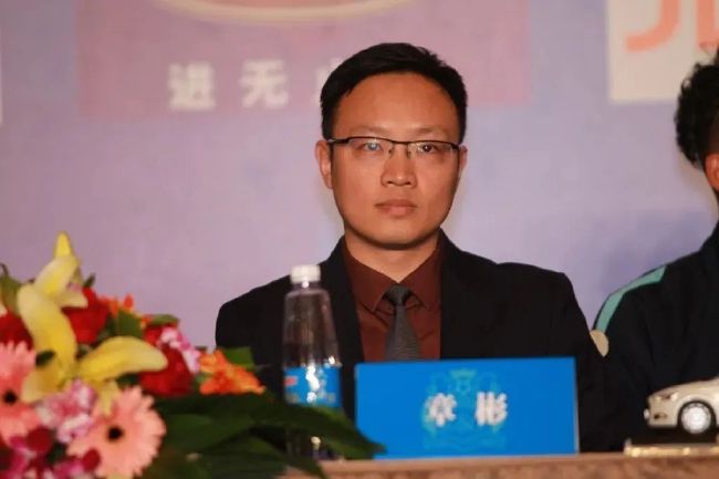橹橹社app免费